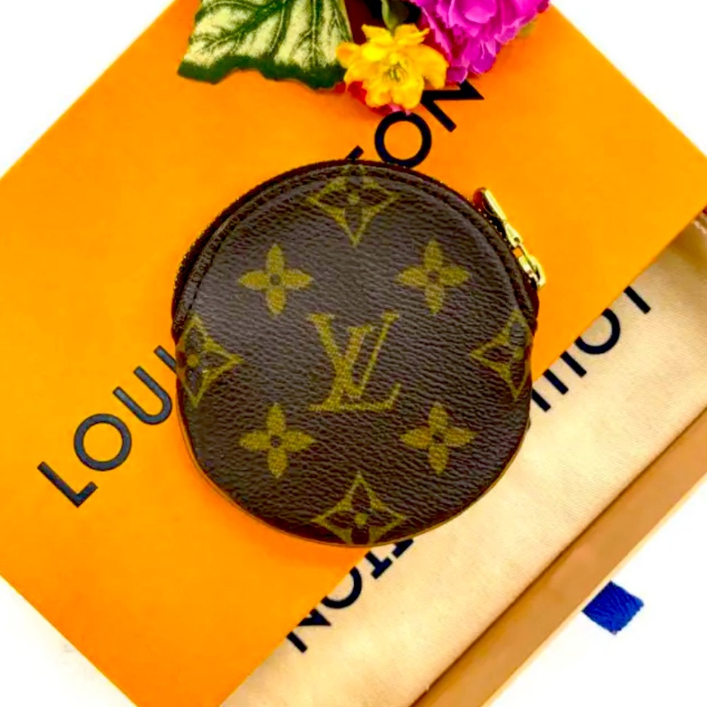 Authentic Louis Vuitton Pouch Round coin purse